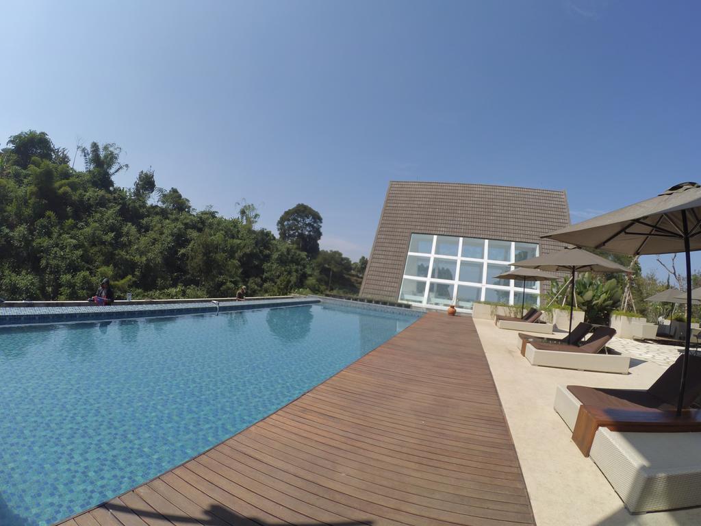 The Green Forest Resort Lembang Luaran gambar